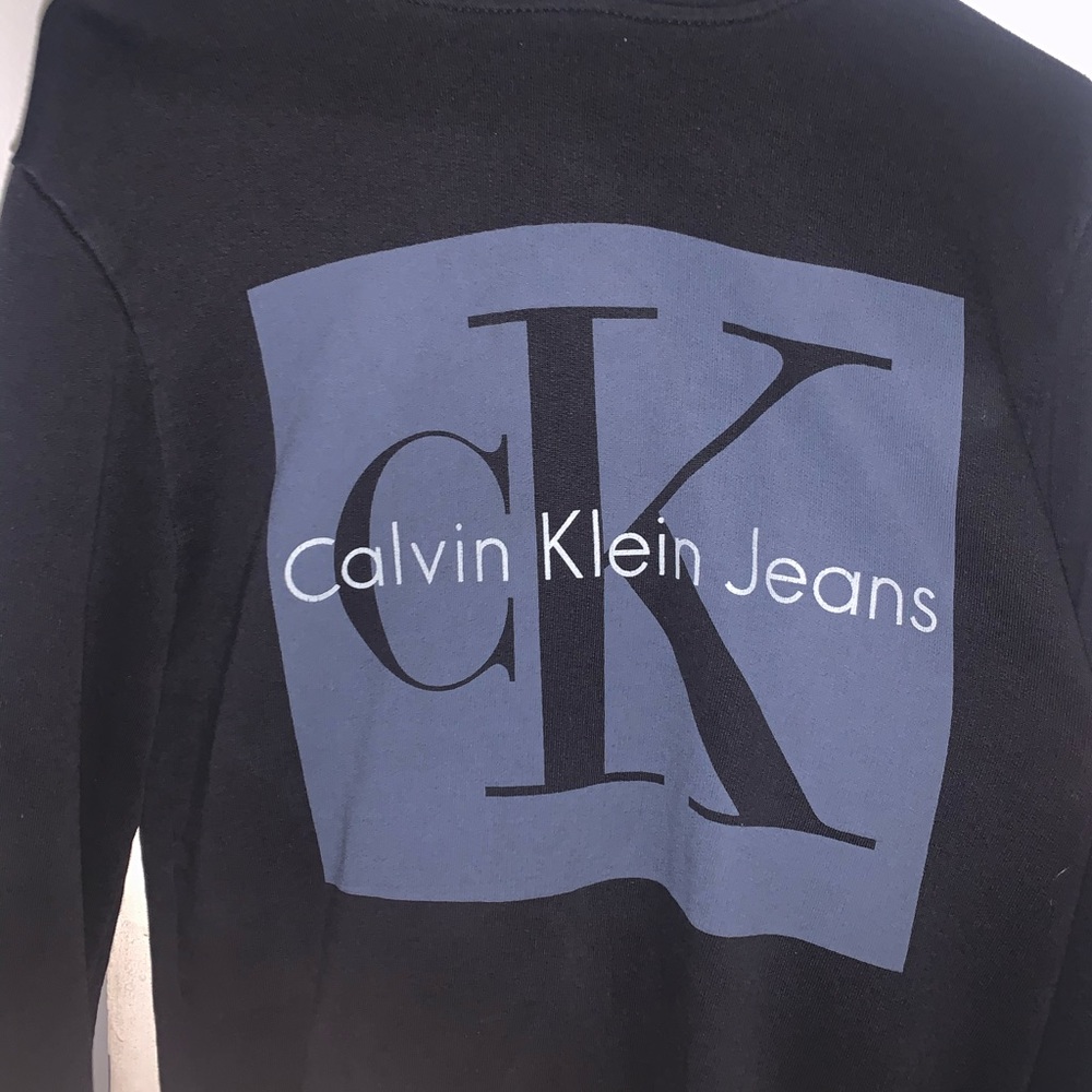 Jackets - Picture 2 of 12
